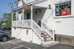Downtown Luxury |Walk to Shops + Docks | Wolfeboro