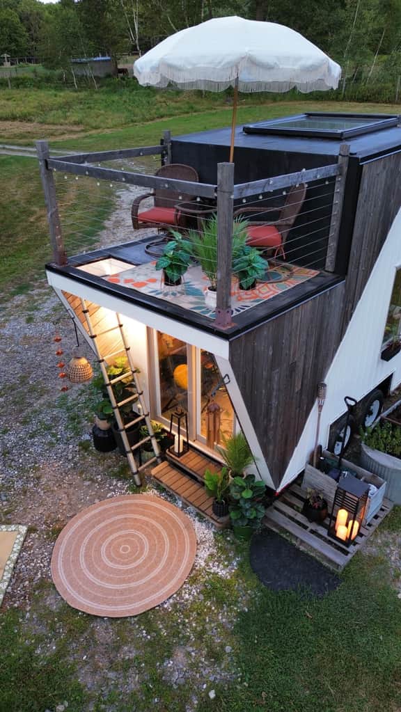 Cozy Tiny Home | Farm + Fire Pit | Lakes Region
