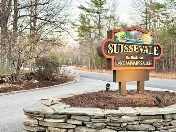 Winnipesaukee Retreat |Hot Tub + Beach |Suissevale